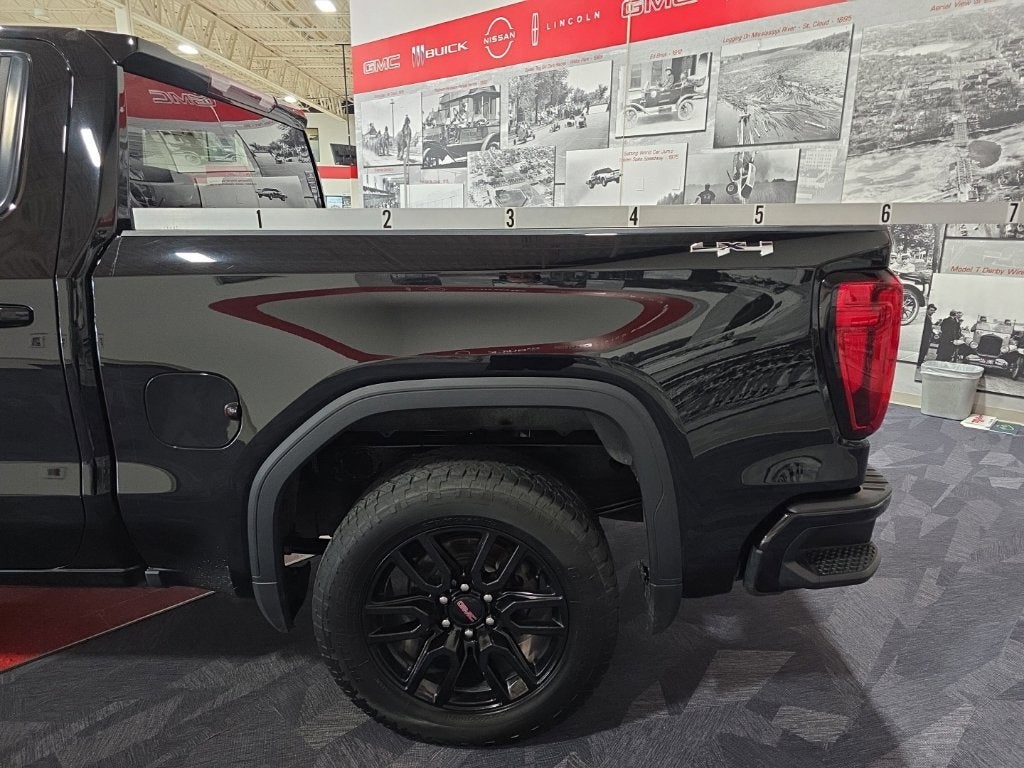 2022 GMC Sierra 1500 Elevation