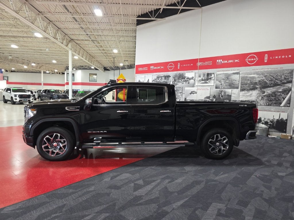 2024 GMC Sierra 1500 SLT