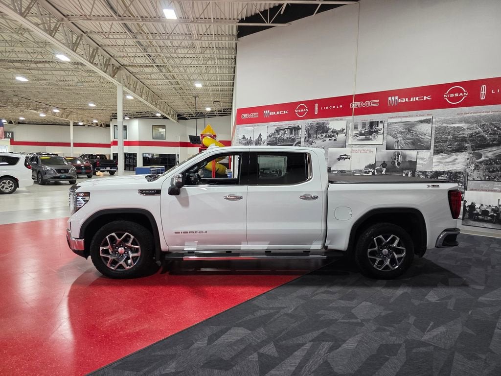 2022 GMC Sierra 1500 SLT