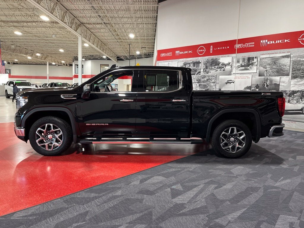 2024 GMC Sierra 1500 SLT