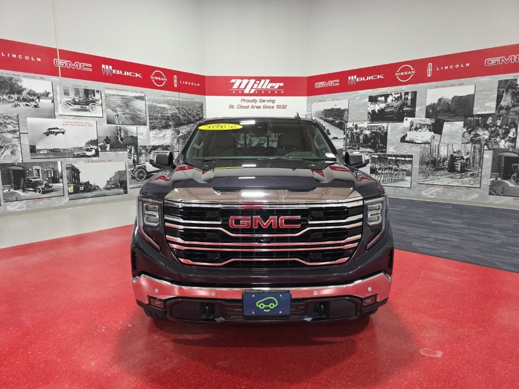 2025 GMC Sierra 1500 SLT