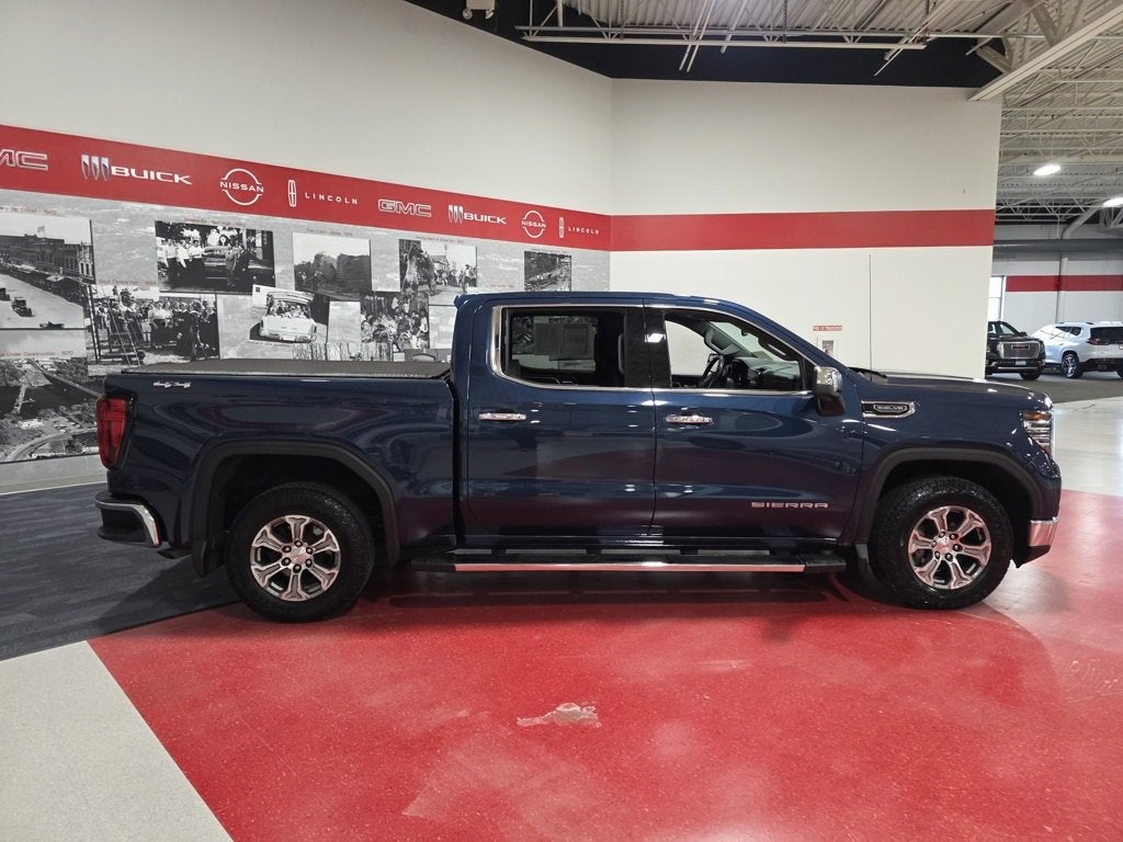 2022 GMC Sierra 1500 SLT