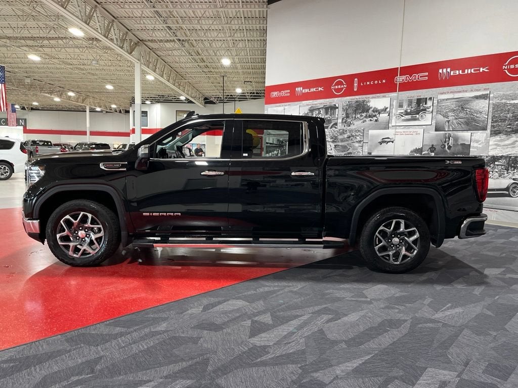 2024 GMC Sierra 1500 SLT