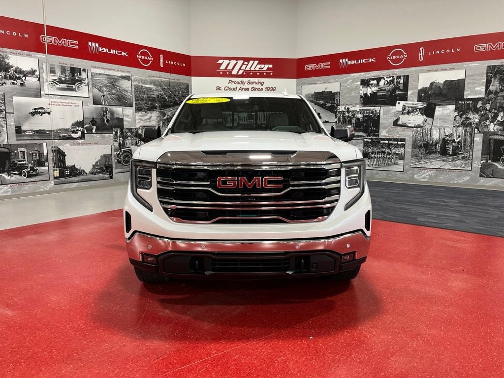 2022 GMC Sierra 1500 SLT