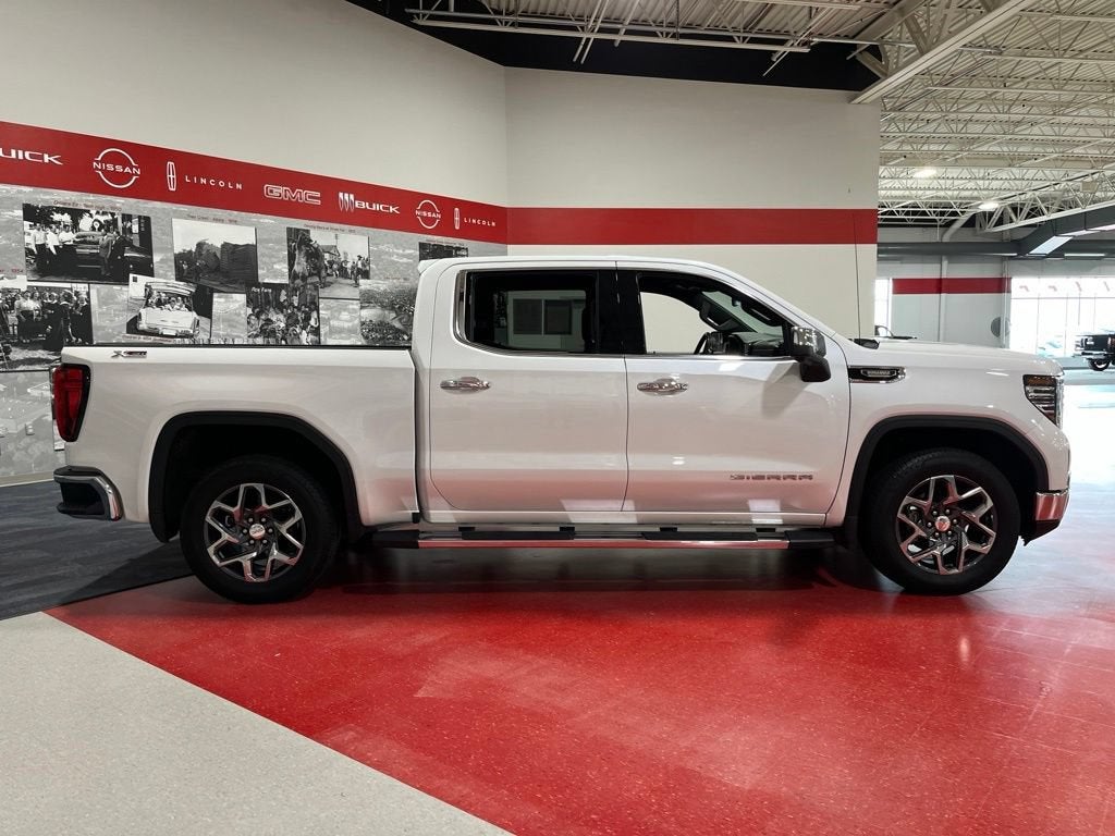 2022 GMC Sierra 1500 SLT