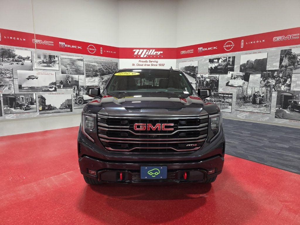 2024 GMC Sierra 1500 AT4