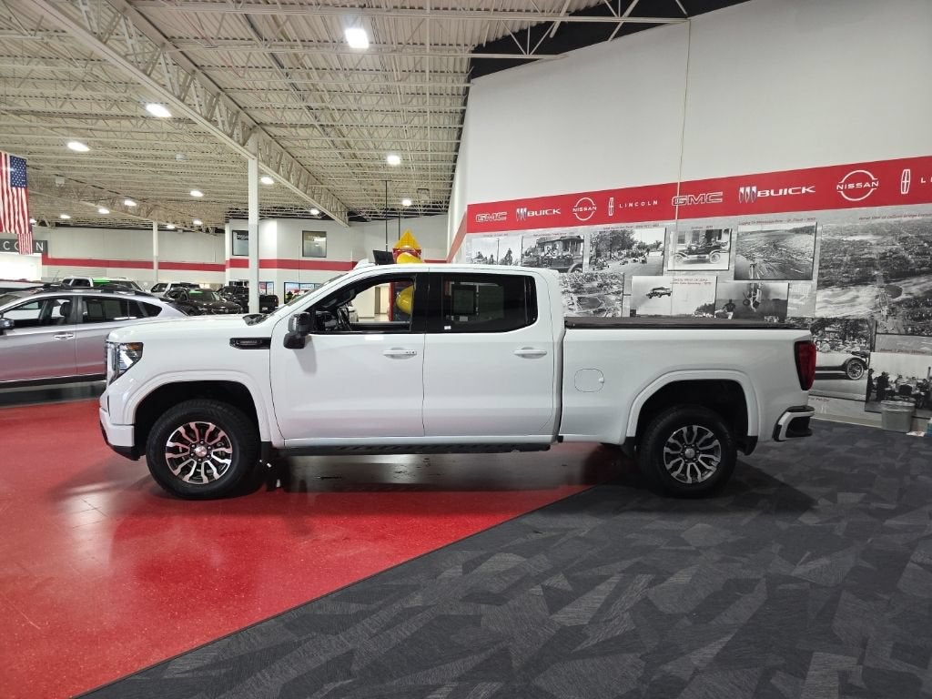 2022 GMC Sierra 1500 AT4