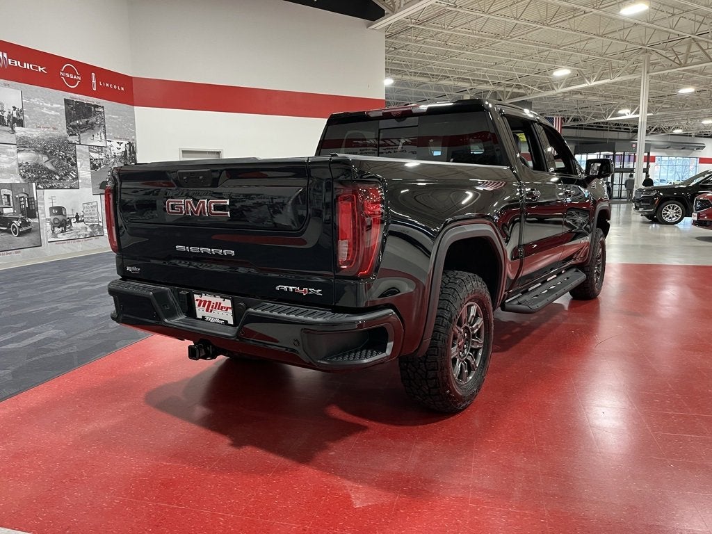 2024 GMC Sierra 1500 AT4X