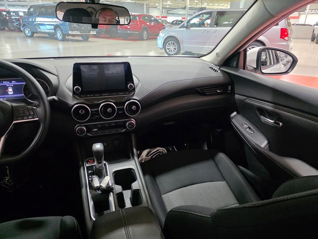 2023 Nissan Sentra SV Xtronic CVT
