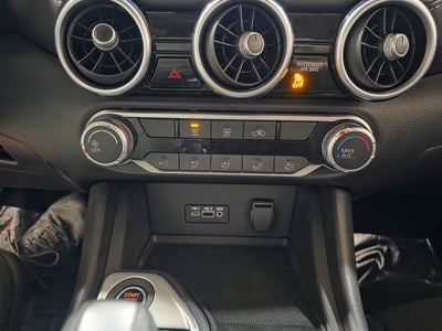 2023 Nissan Sentra SV Xtronic CVT