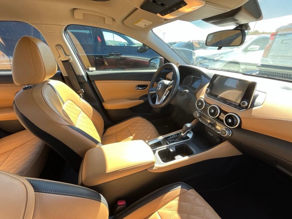 2021 Nissan Sentra SV Xtronic CVT