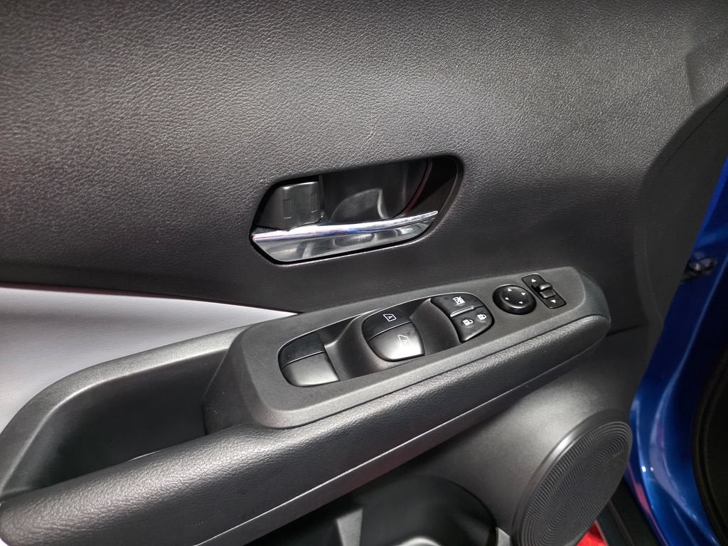 2023 Nissan Kicks SR Xtronic CVT
