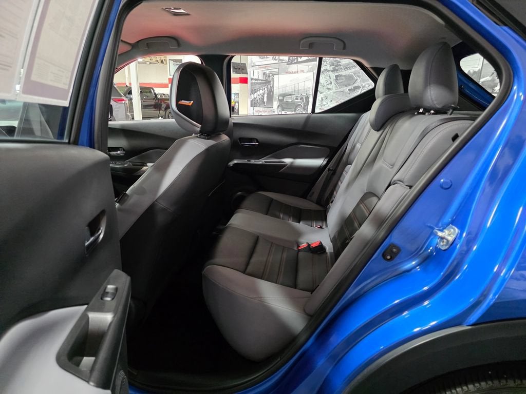 2023 Nissan Kicks SR Xtronic CVT