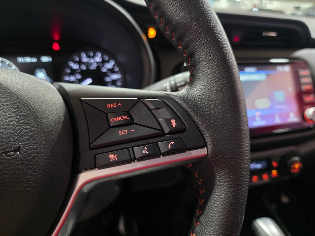 2023 Nissan Kicks SR Xtronic CVT