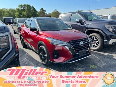 2024 Nissan Kicks SR Xtronic CVT