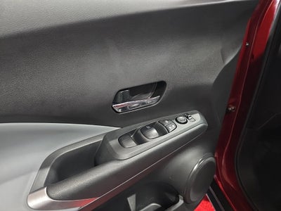 2024 Nissan Kicks SR Xtronic CVT
