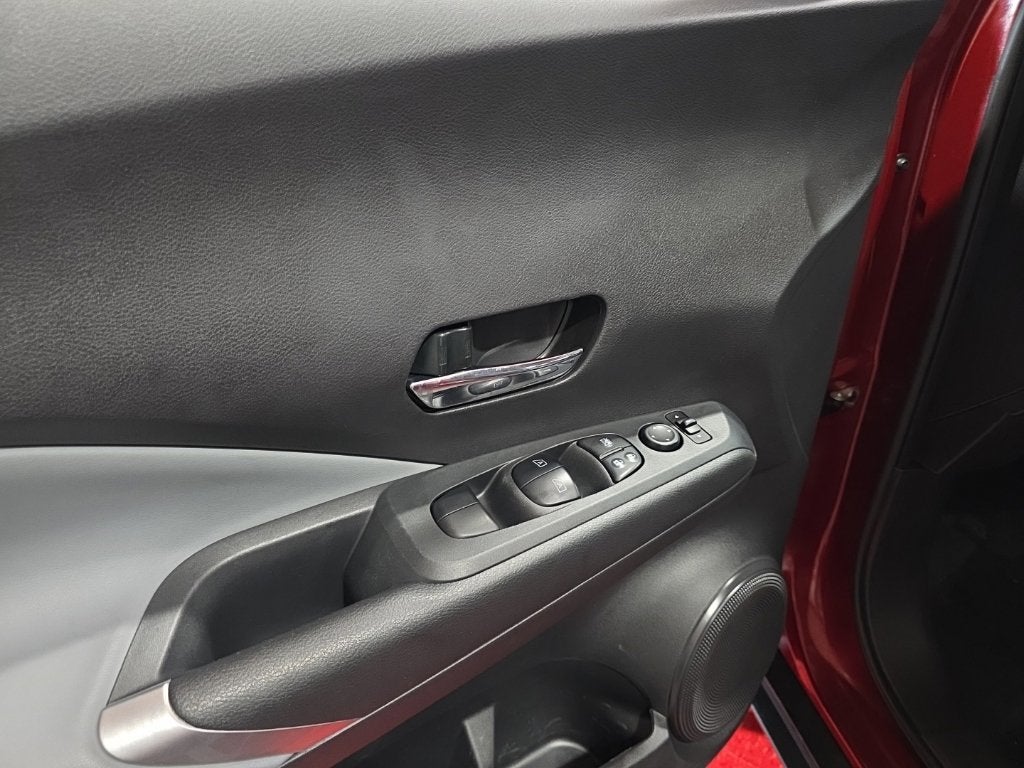 2024 Nissan Kicks SR Xtronic CVT
