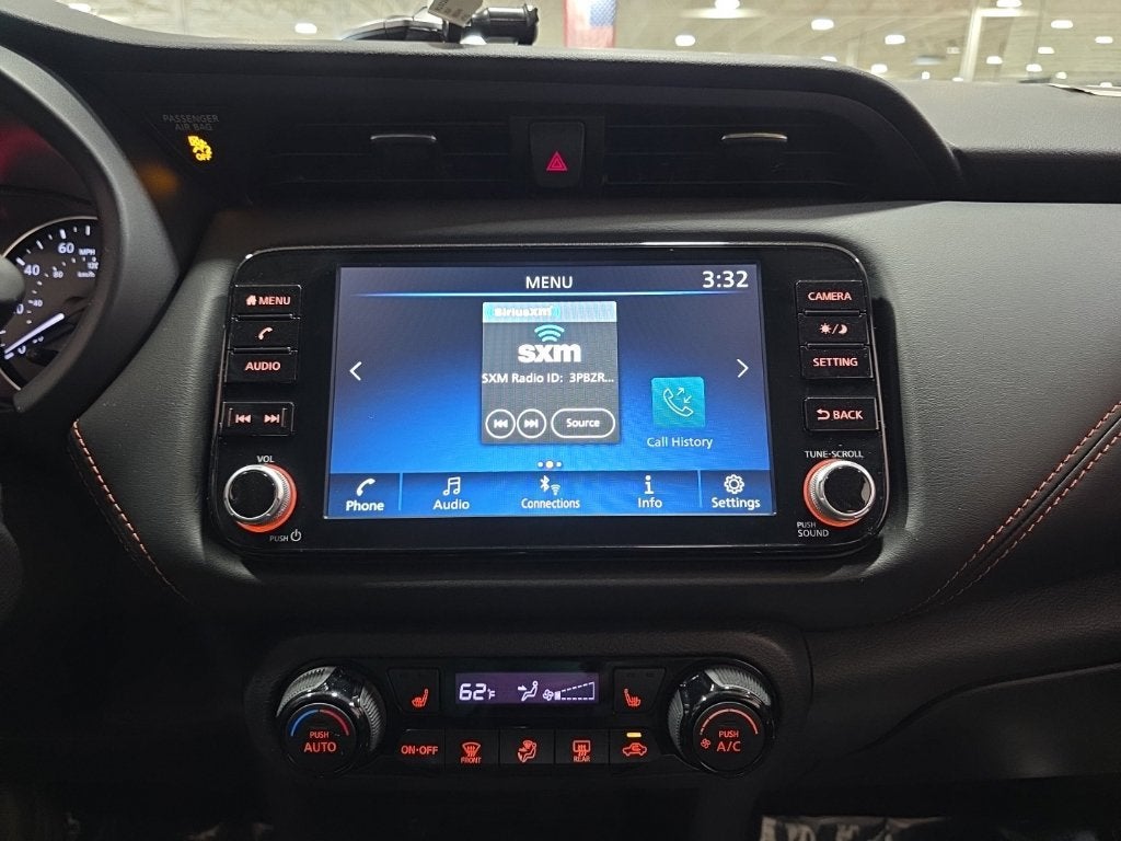 2024 Nissan Kicks SR Xtronic CVT