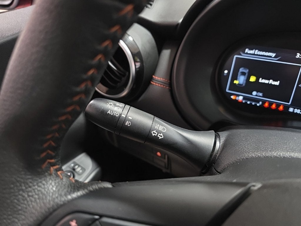2024 Nissan Kicks SR Xtronic CVT