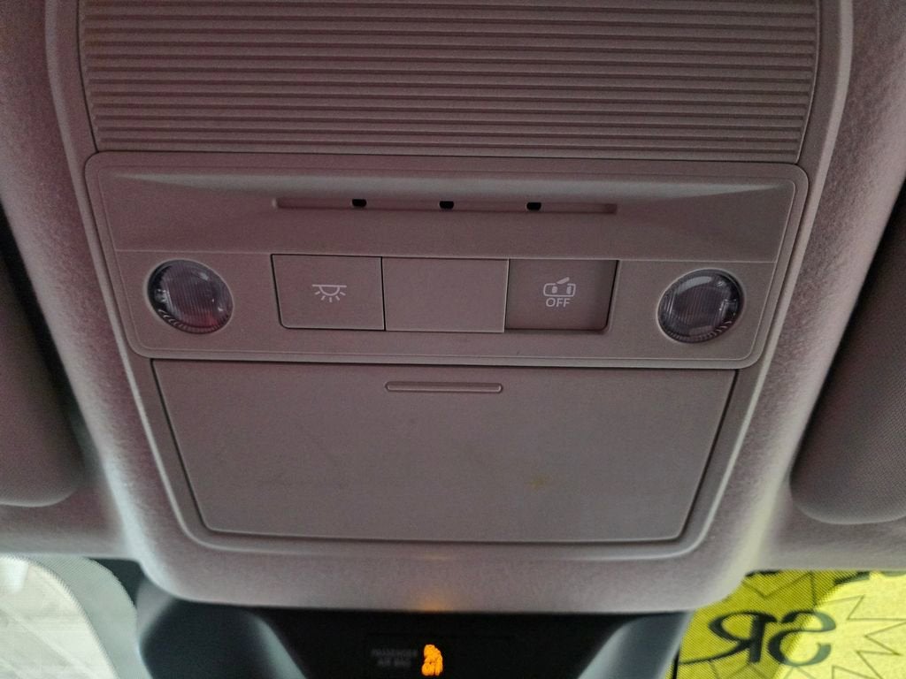 2025 Nissan Kicks SR Intelligent AWD