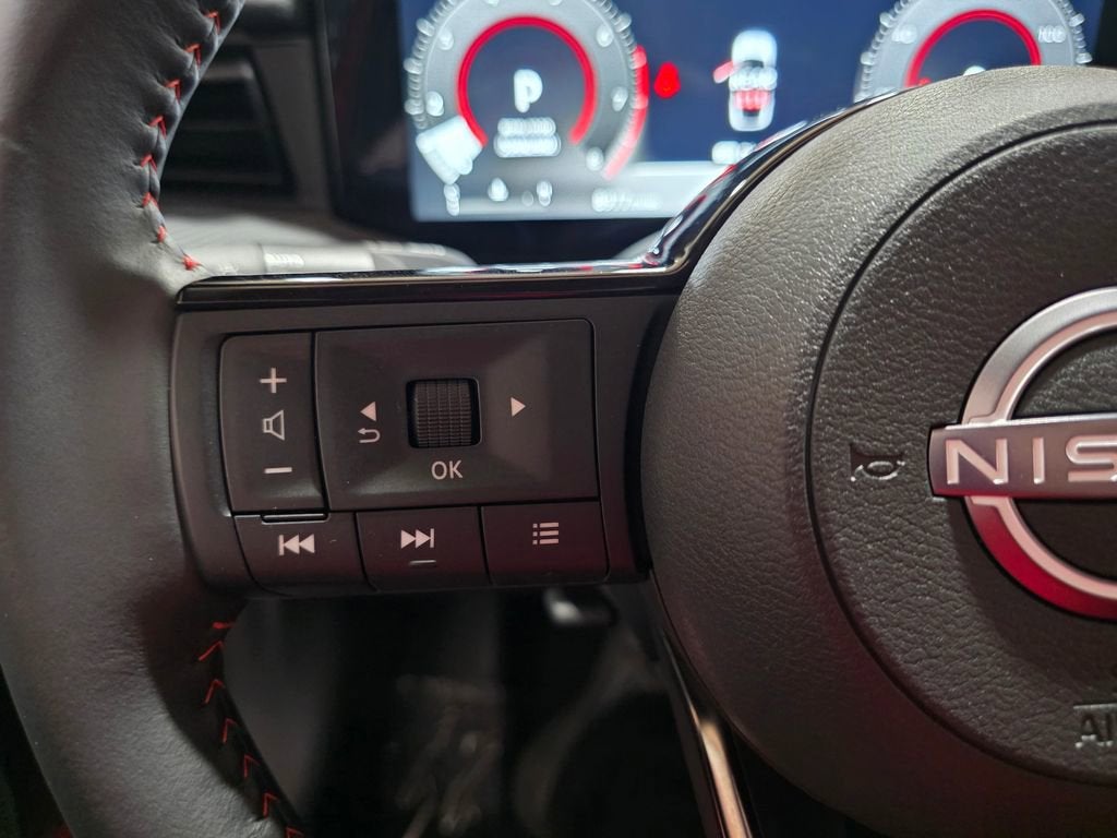 2025 Nissan Kicks SR Intelligent AWD