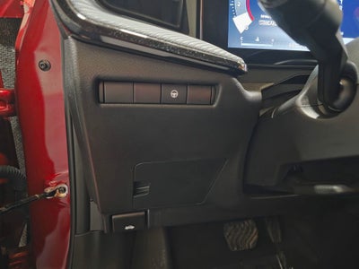 2025 Nissan Kicks SR Intelligent AWD