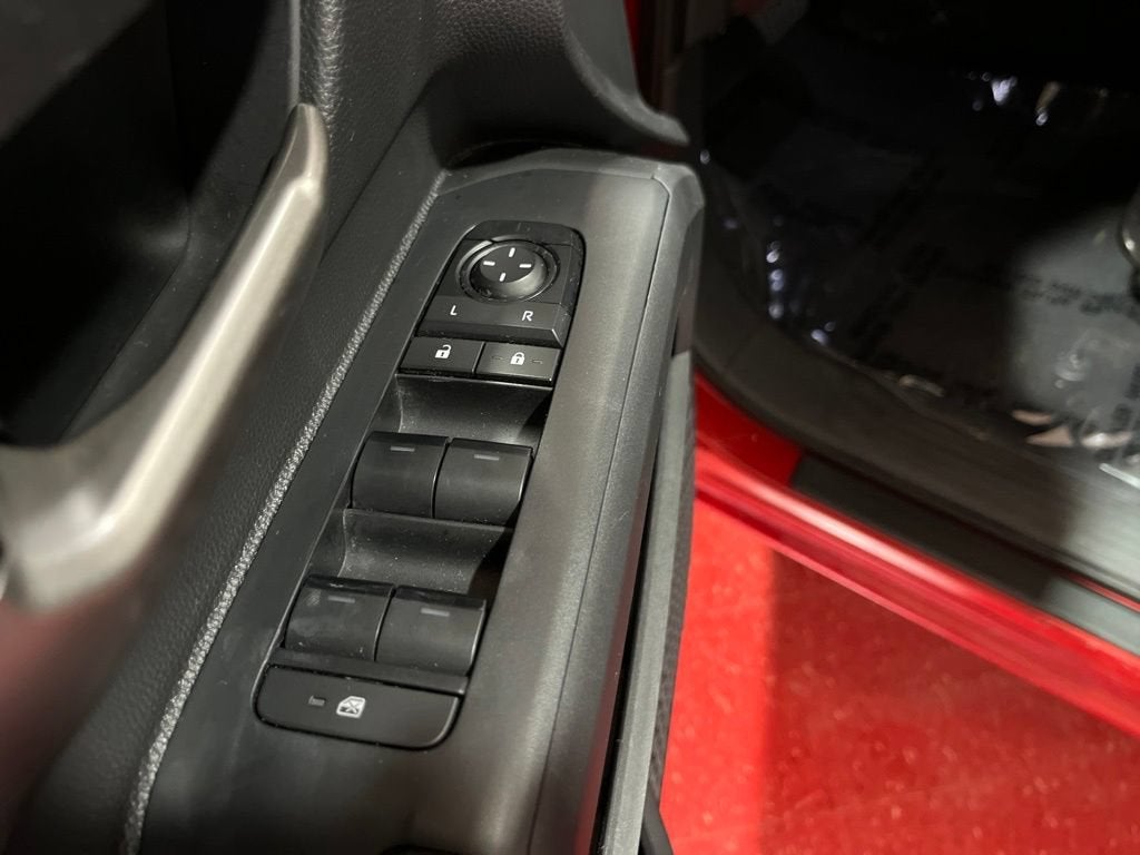 2024 Toyota Tacoma 4WD SR5