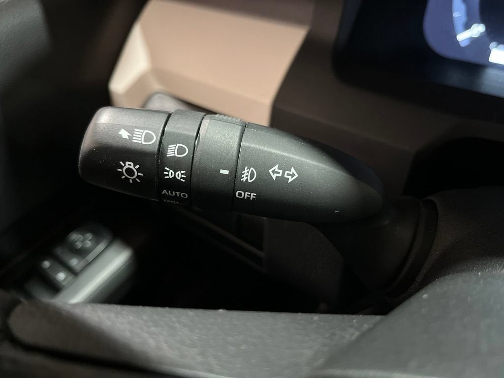 2024 Toyota Tacoma 4WD SR5