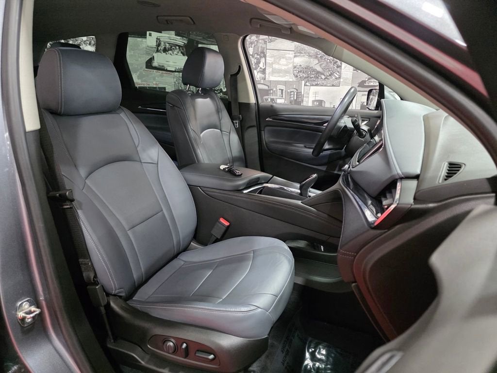 2021 Buick Enclave Essence