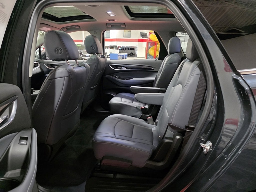 2020 Buick Enclave Essence