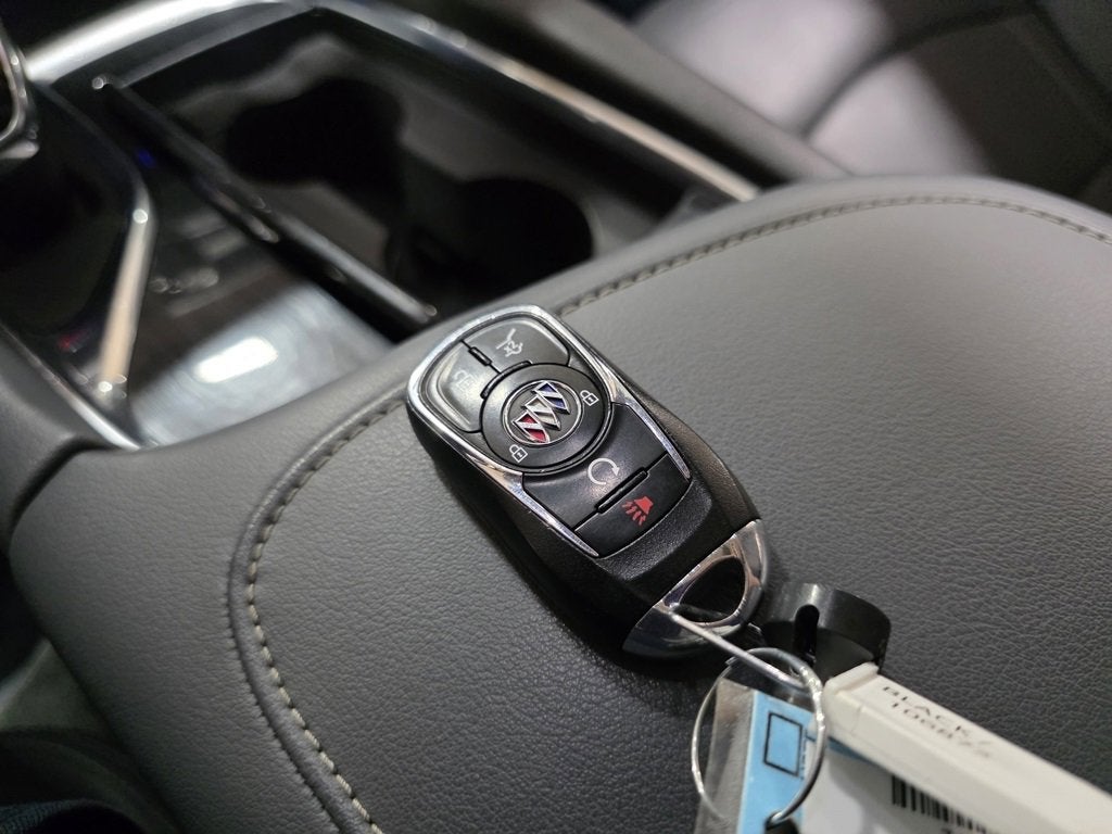 2020 Buick Enclave Essence