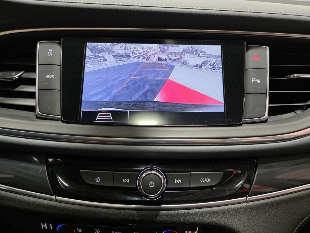 2020 Buick Enclave Essence