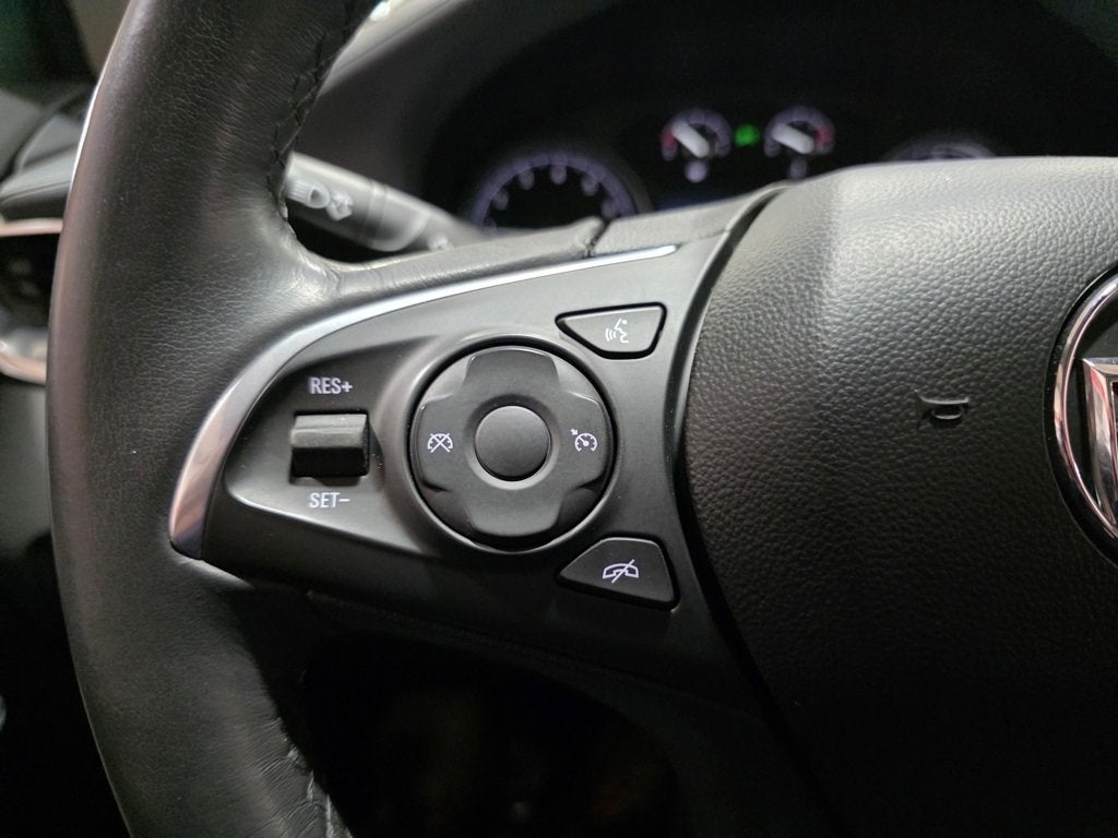 2020 Buick Enclave Essence