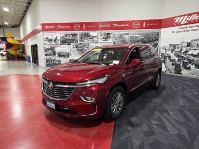 2023 Buick Enclave Essence