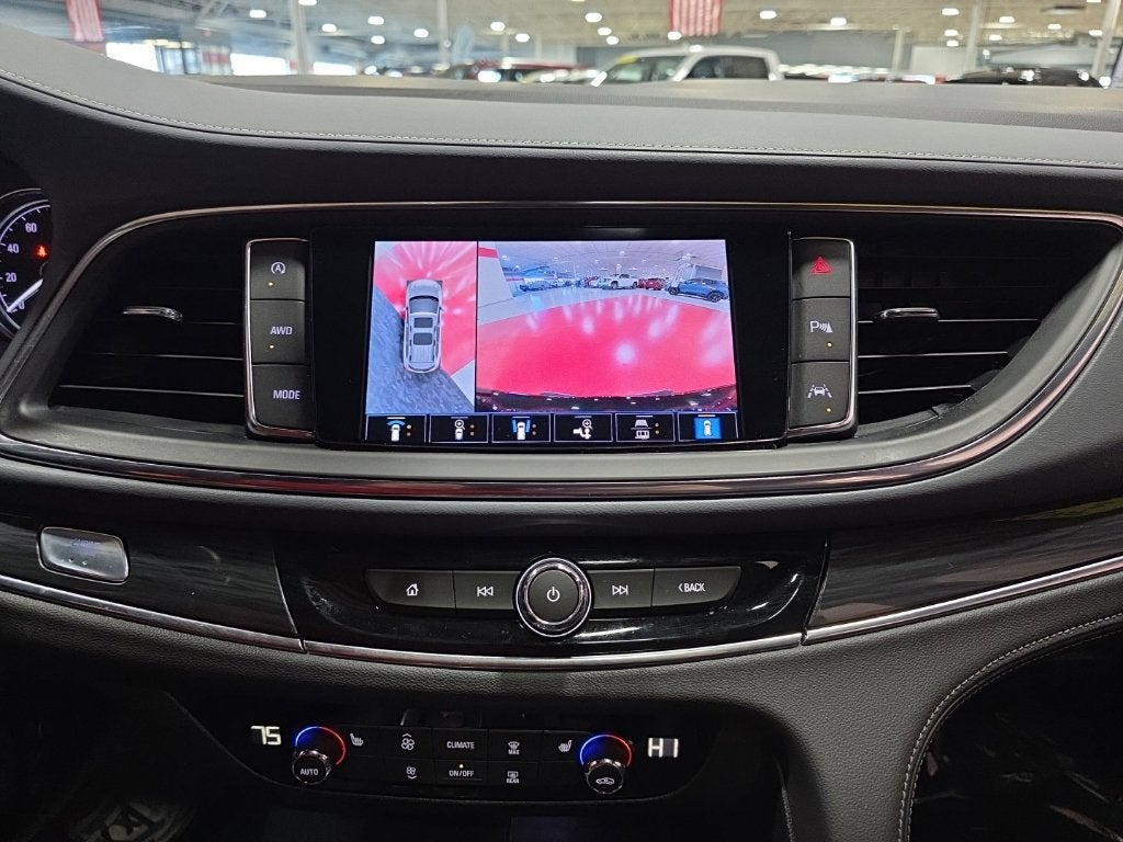 2024 Buick Enclave Essence