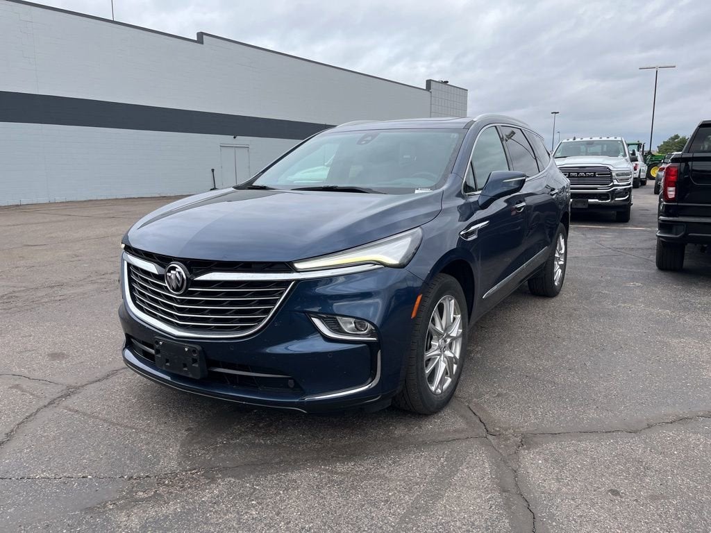 2023 Buick Enclave Premium
