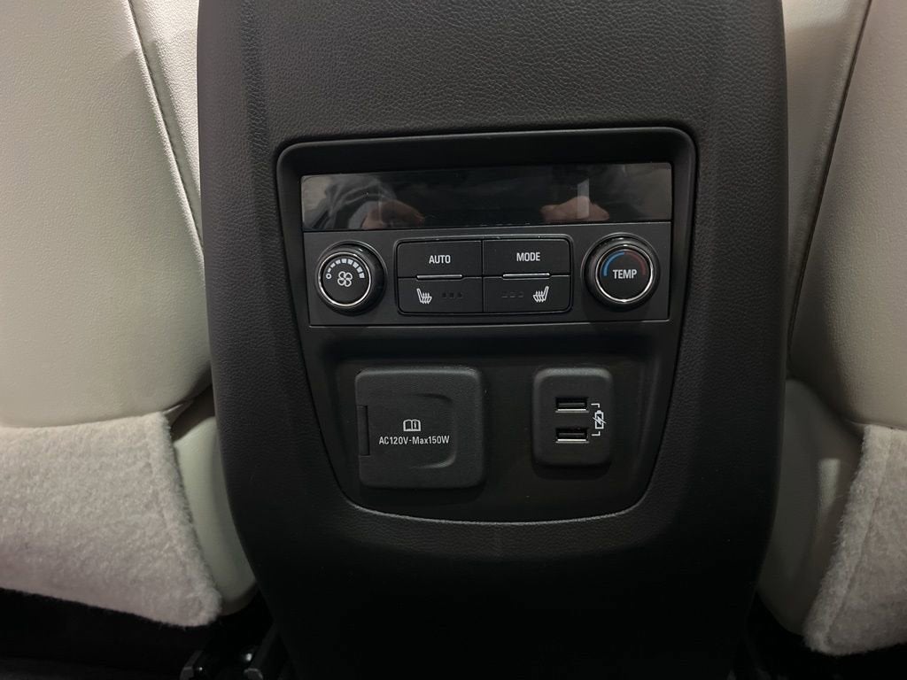 2023 Buick Enclave Premium