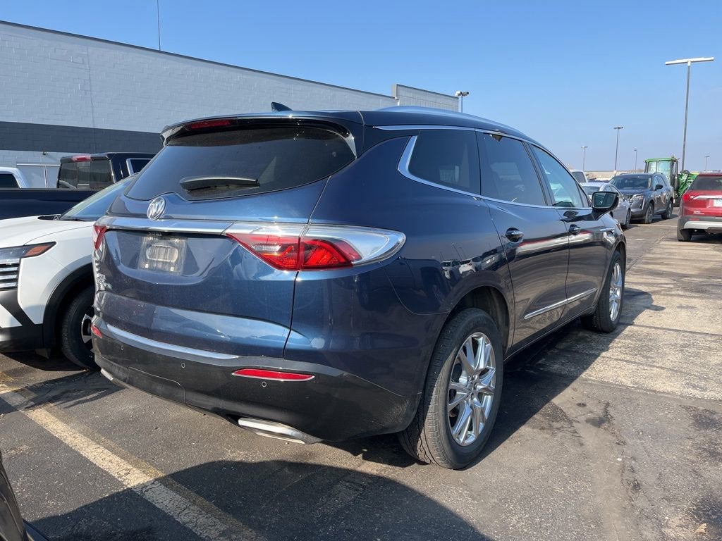 2023 Buick Enclave Premium
