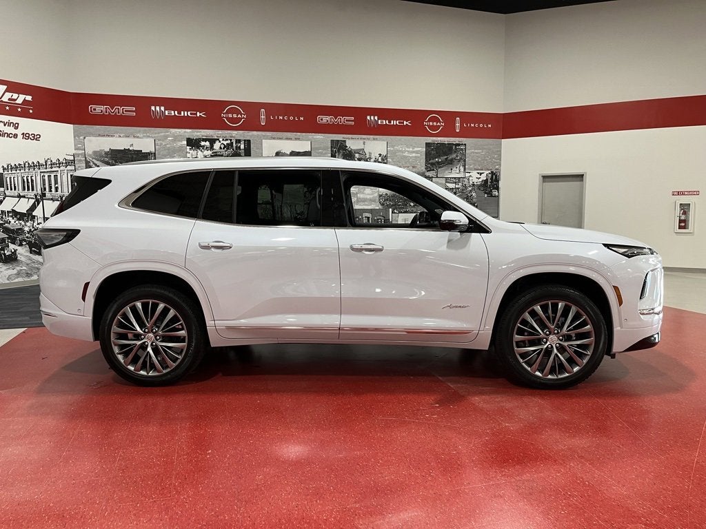2026 Buick Enclave Avenir
