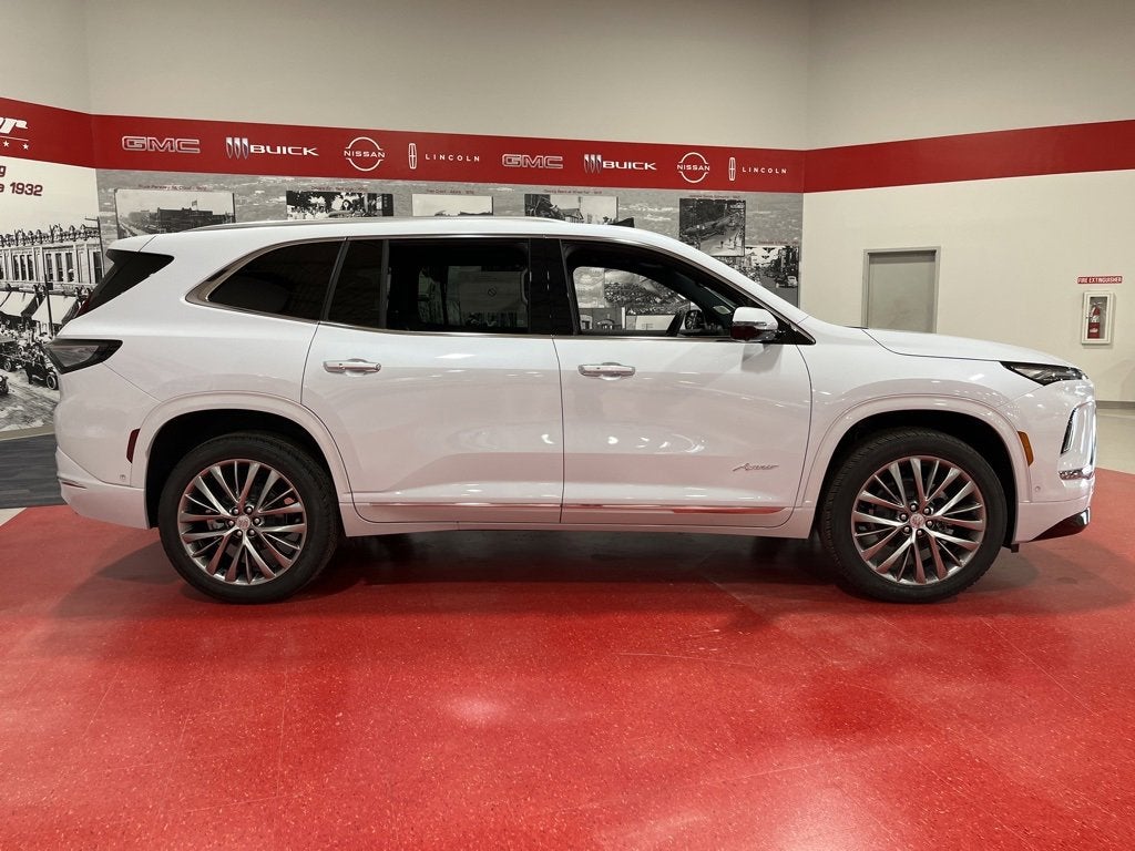 2026 Buick Enclave Avenir