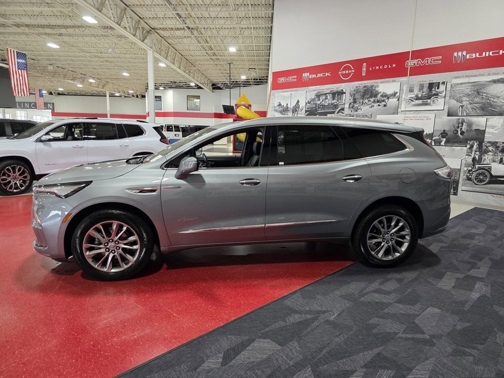 2024 Buick Enclave Avenir