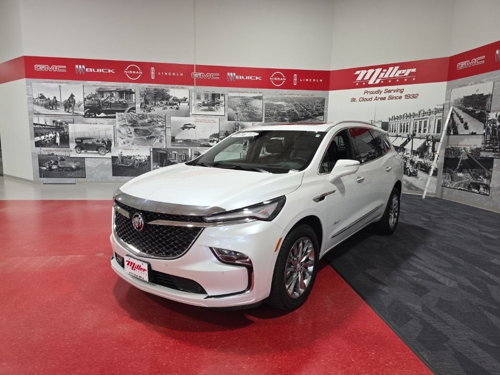 2022 Buick Enclave Avenir