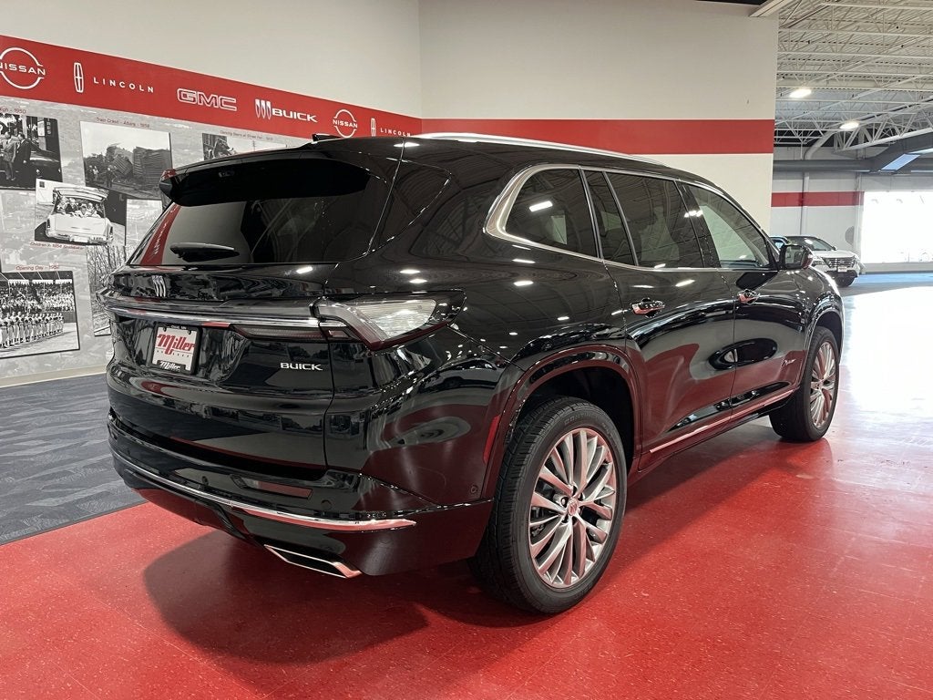 2025 Buick Enclave Avenir