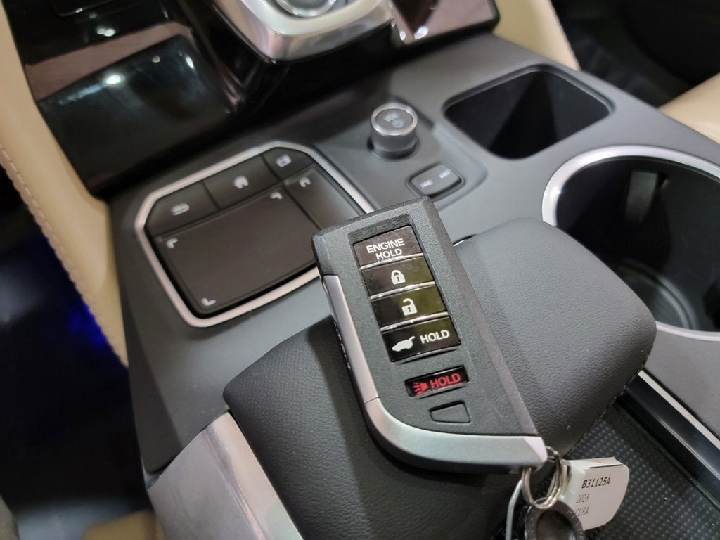 2023 Acura MDX w/Advance Package