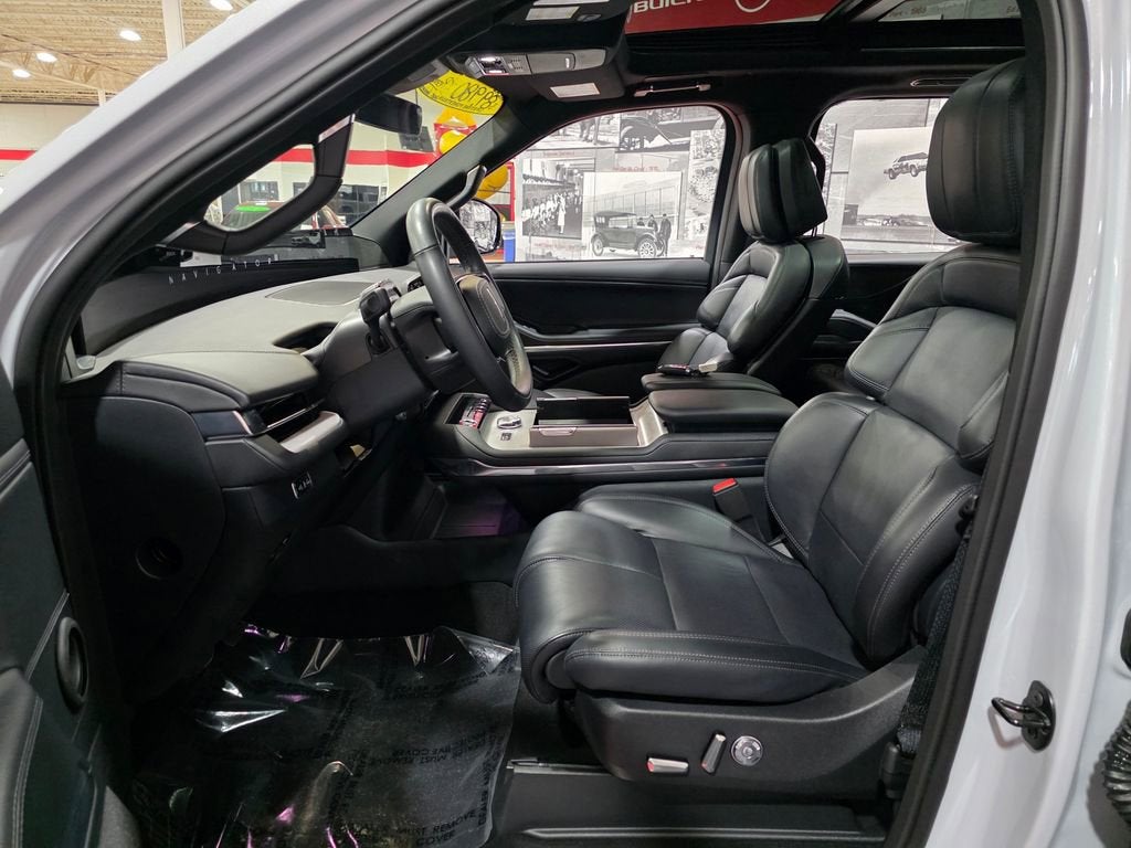 2025 Lincoln Navigator Reserve