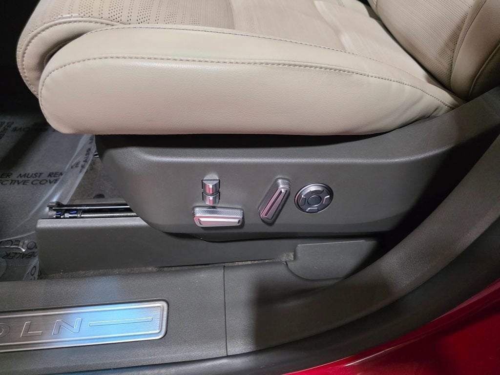 2024 Lincoln Nautilus Reserve