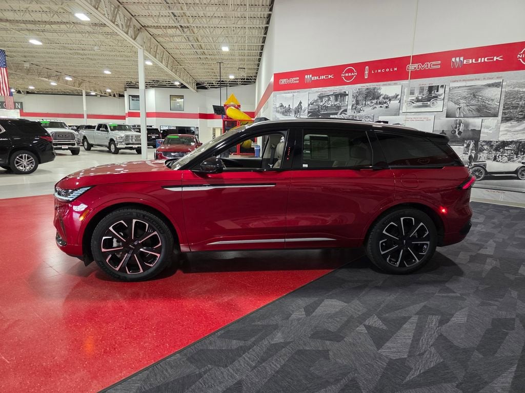 2024 Lincoln Nautilus Reserve