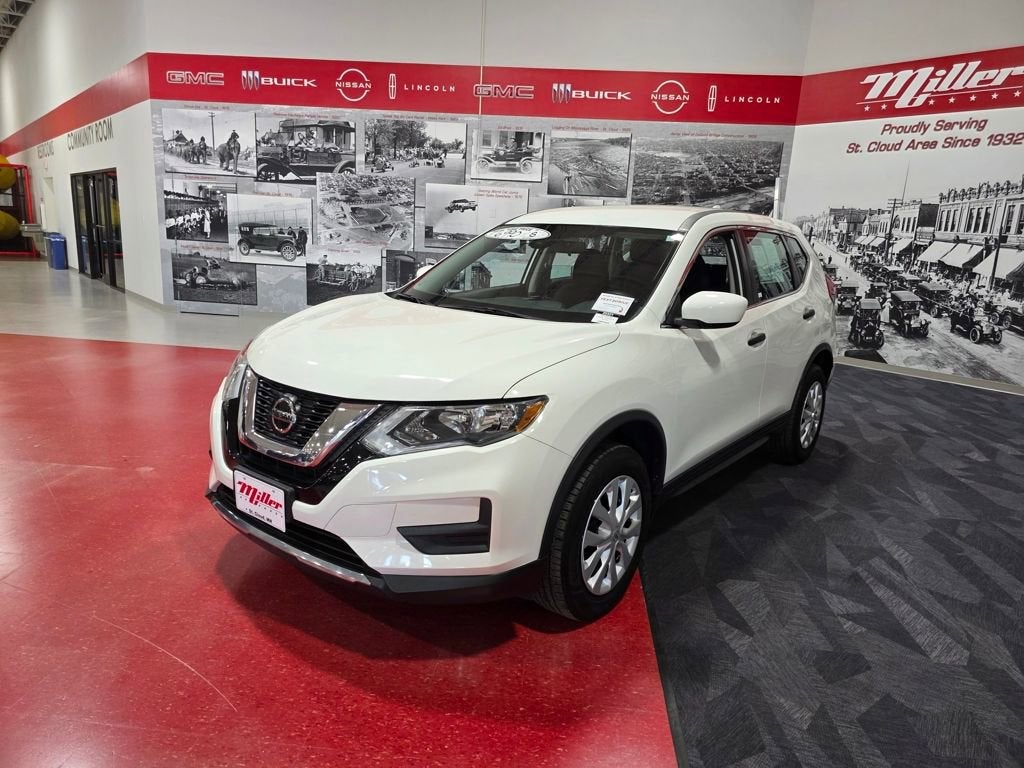 2019 Nissan Rogue S