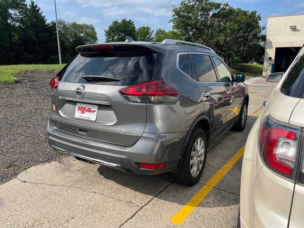 2018 Nissan Rogue SV