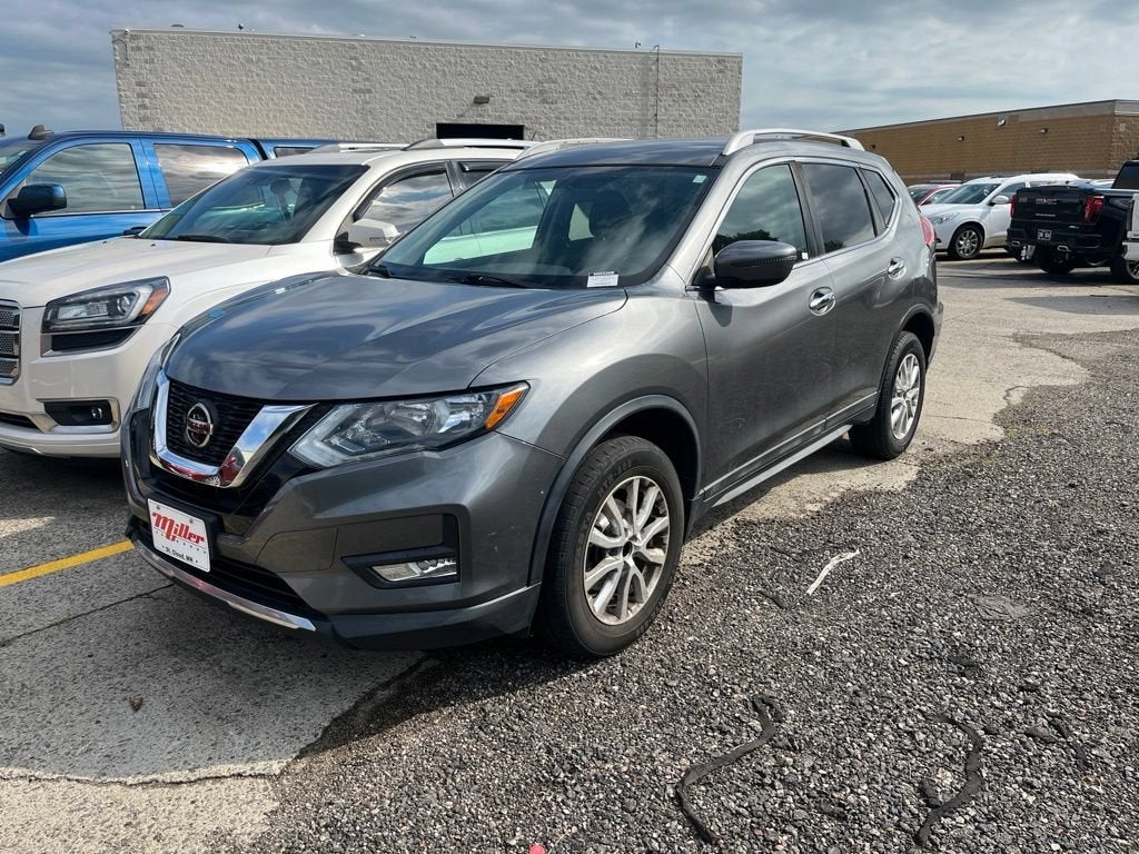 2018 Nissan Rogue SV